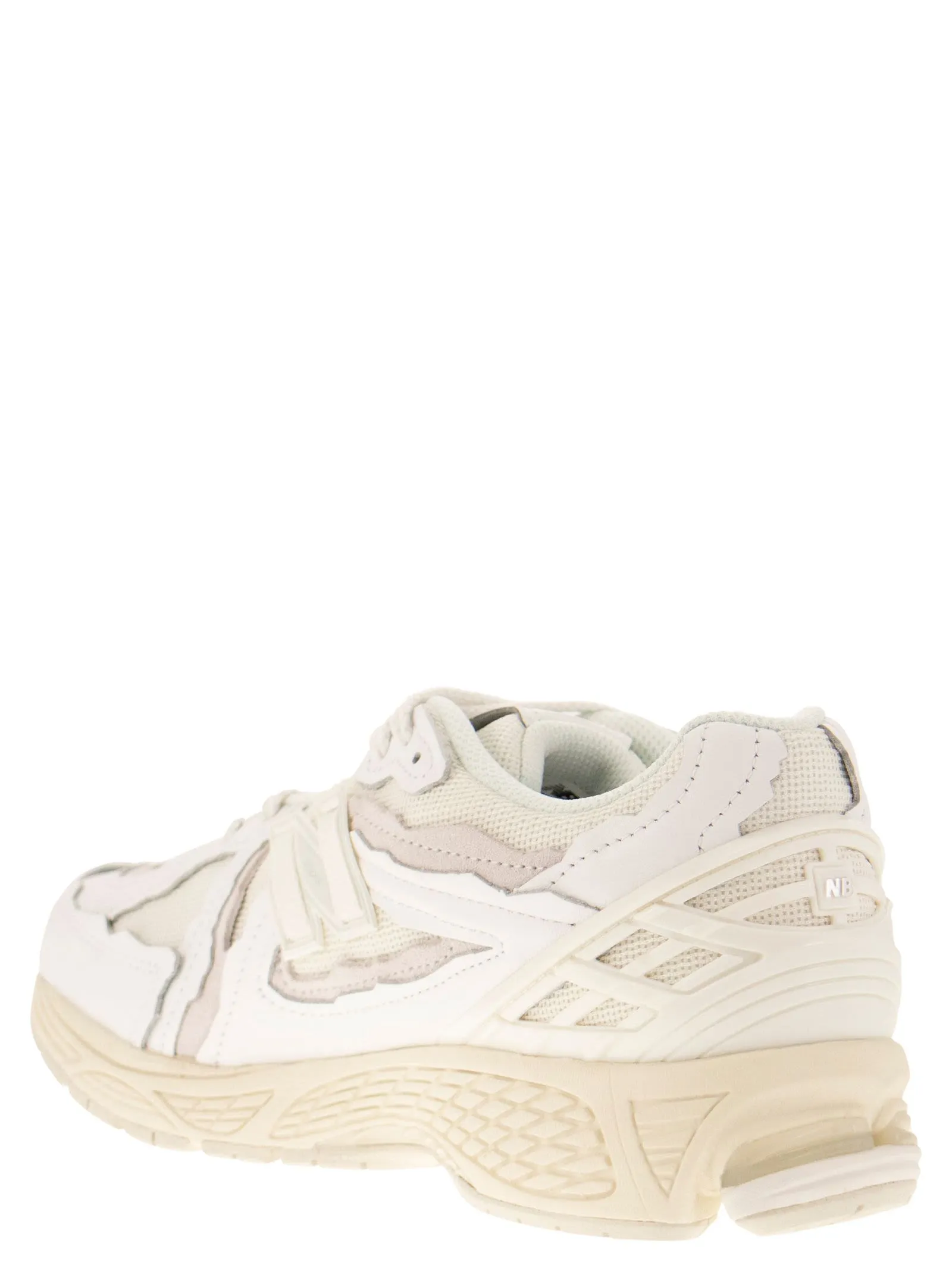 1906R – Sneakers