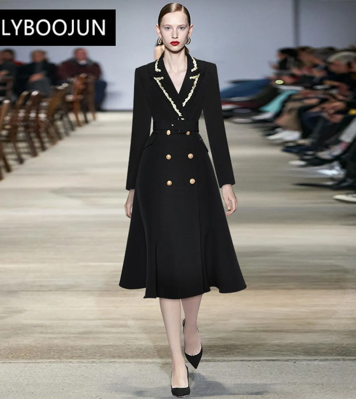 2022 Luxury Designer Runway Trench Donna Ricamo Colletto per la sera Cintura a maniche lunghe Doppio petto Capispalla nero Overc