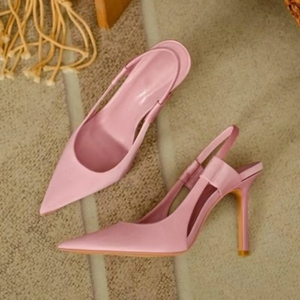 2023 Primavera Nuove Donne di Marca Sandali Slingback Punta a Punta Slip On Sottile Tacco Alto Signore Eleganti Pompa I Scarpe D