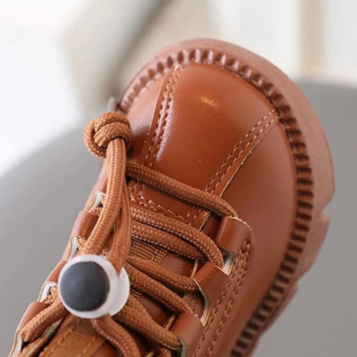 2024 autunno inverno ragazze stivali moda bambino scarpe da ragazzo peluche caldo scarpe da bambina scarpe Casual stivali corti