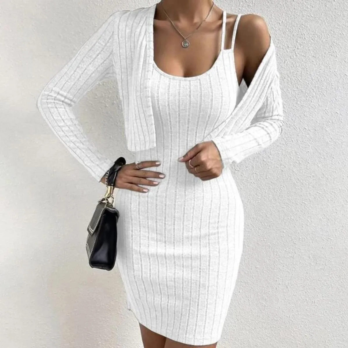 2024 Primavera Donna Set Gonna attillata in maglia con giacca corta Cardigan Set in due pezzi Abbigliamento femminile di moda Xl