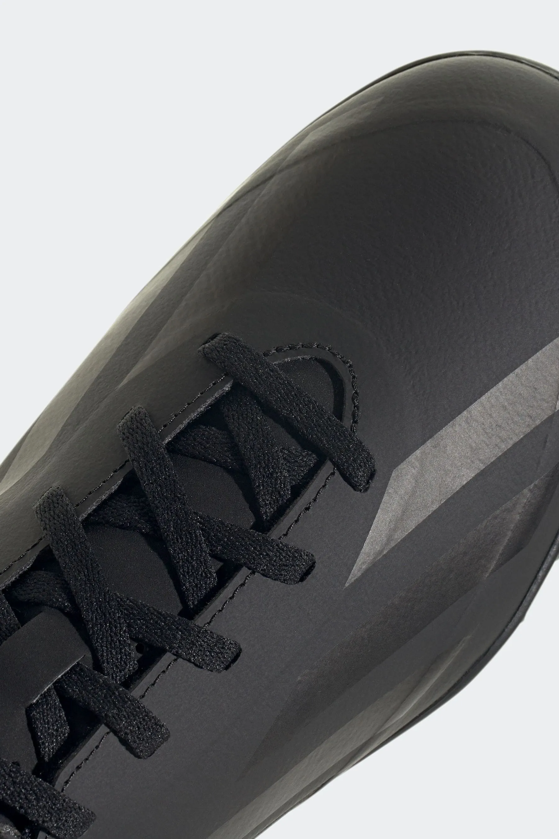 Adidas Adult X Crazyfast.4 - Stivali per terreni erbosi