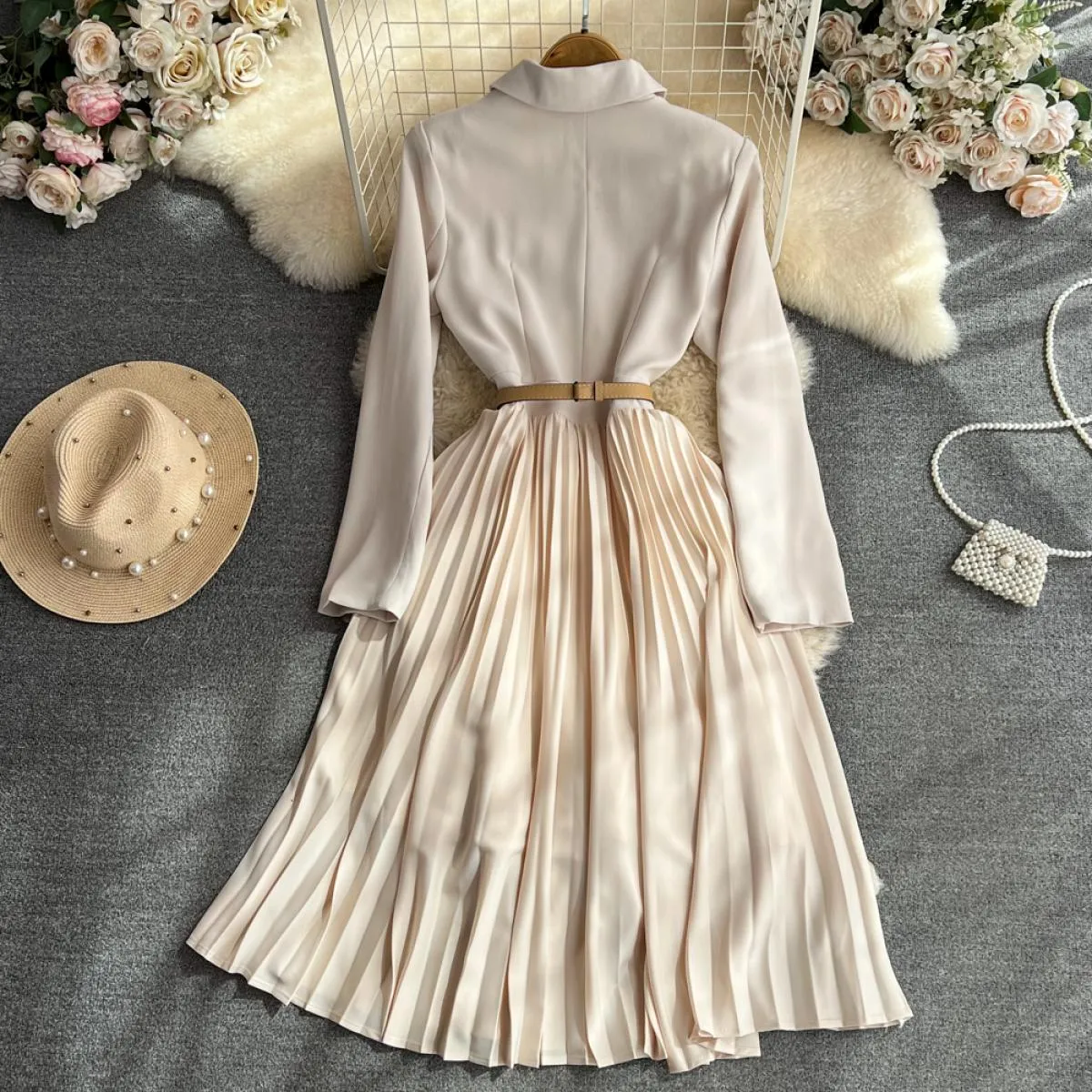 Autunno elegante abbigliamento da ufficio bianco per donna gonna a pieghe con cintura cuciture dentellate femminile manica lunga