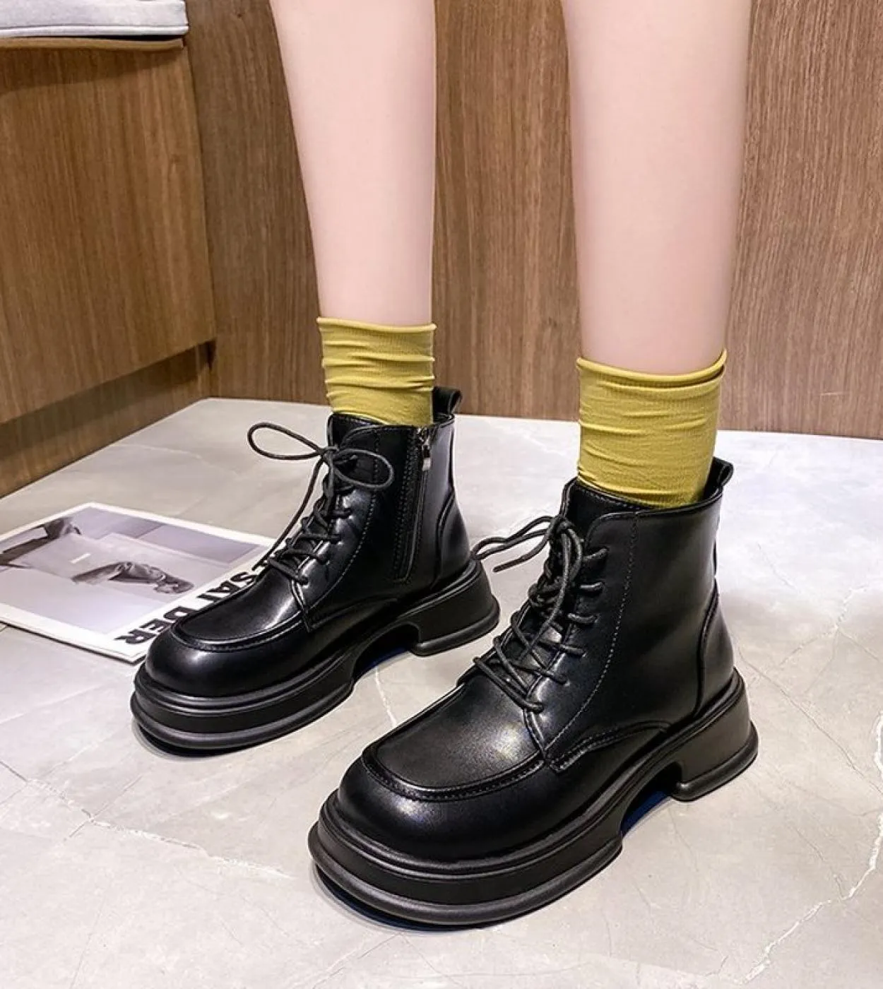 Autunno nero stringate scarpe da donna scarpe con plateau per stivali da donna spedizione gratuita stivali sportivi di lusso da