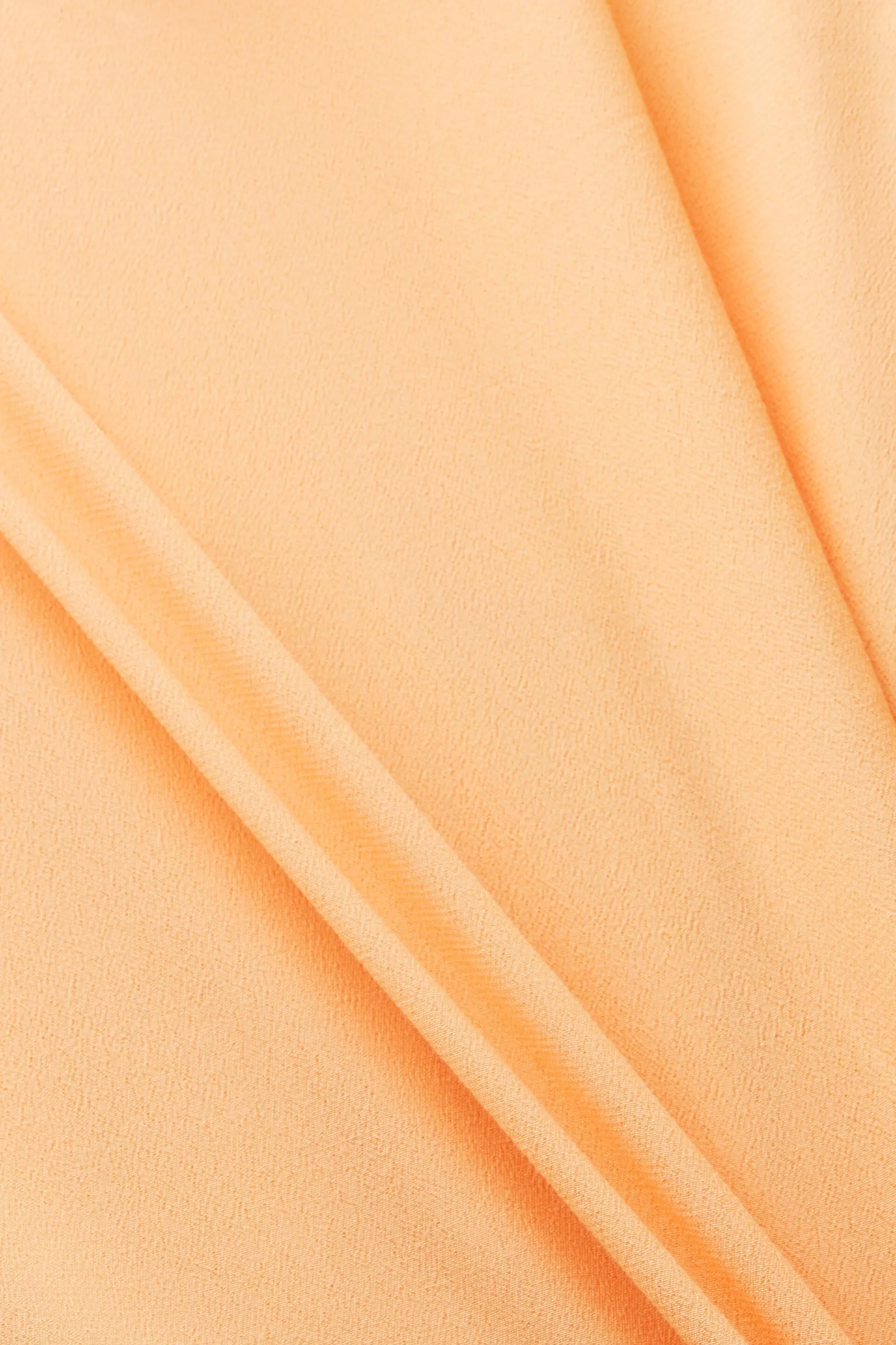 Blusa in crêpe a maniche lunghe