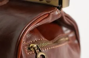 Borsa in vera pelle Genevive, marrone