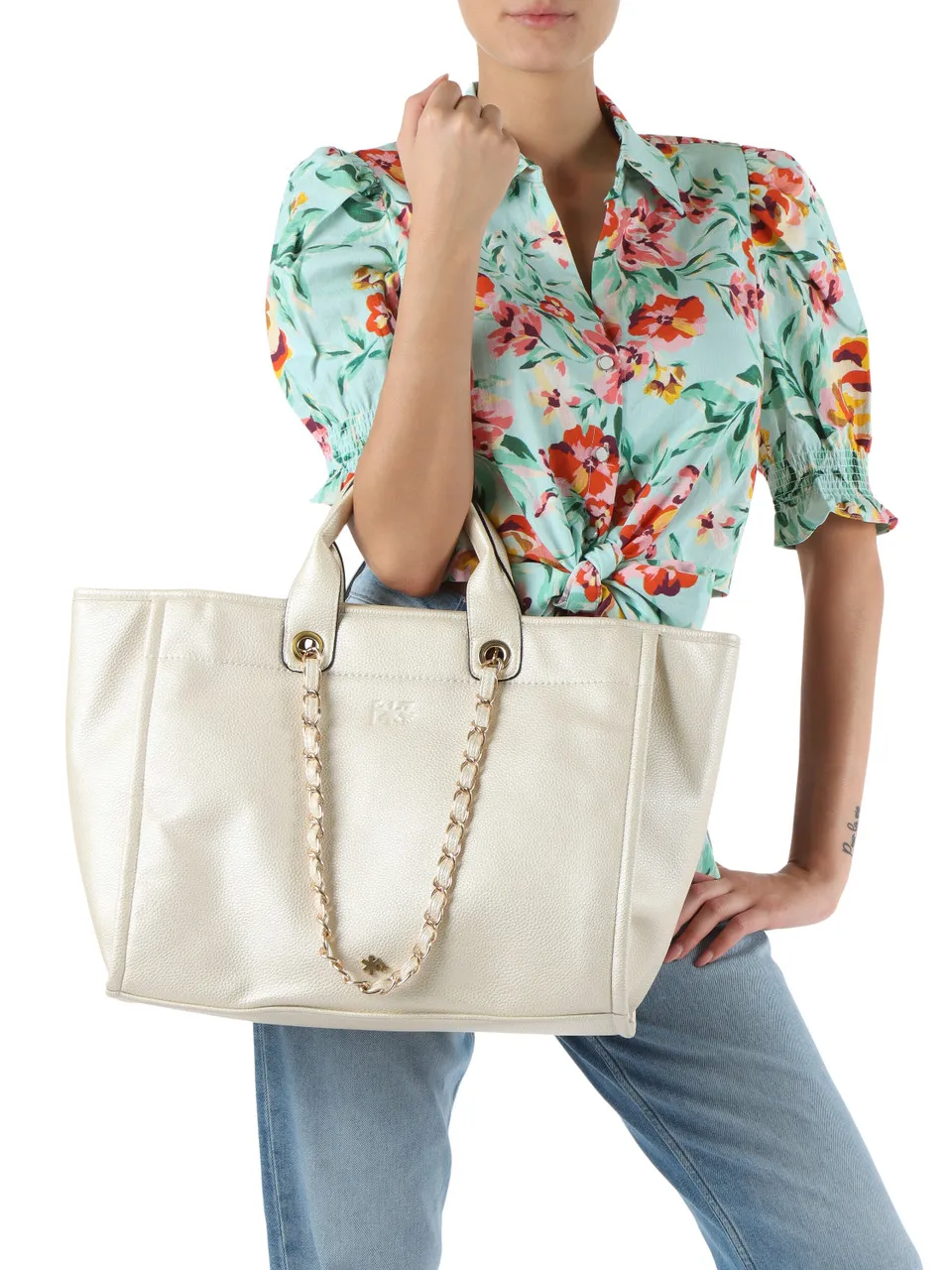 Borsa shopper effetto martellato con logo impresso