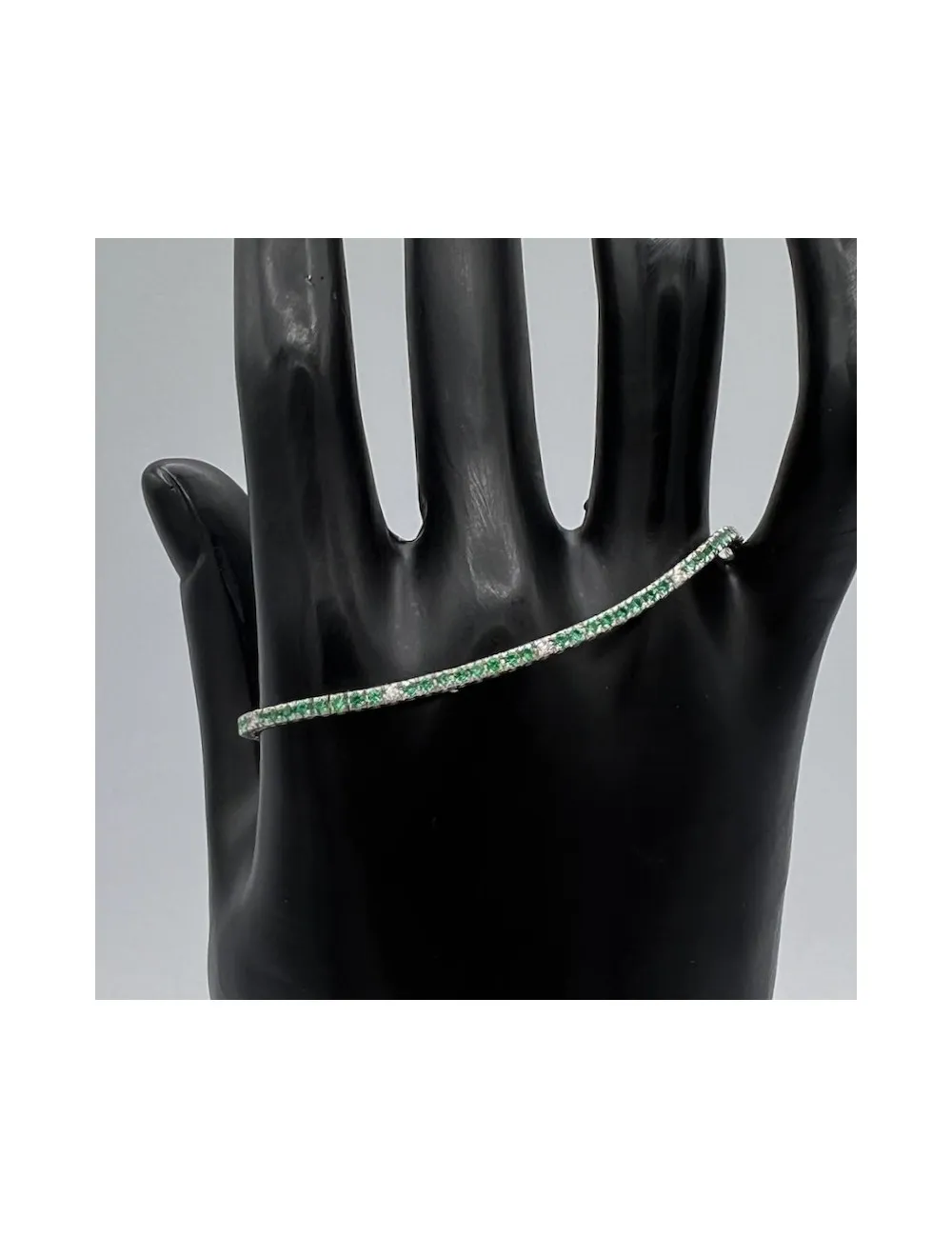 Bracciale Tennis con Smeraldi e Diamanti