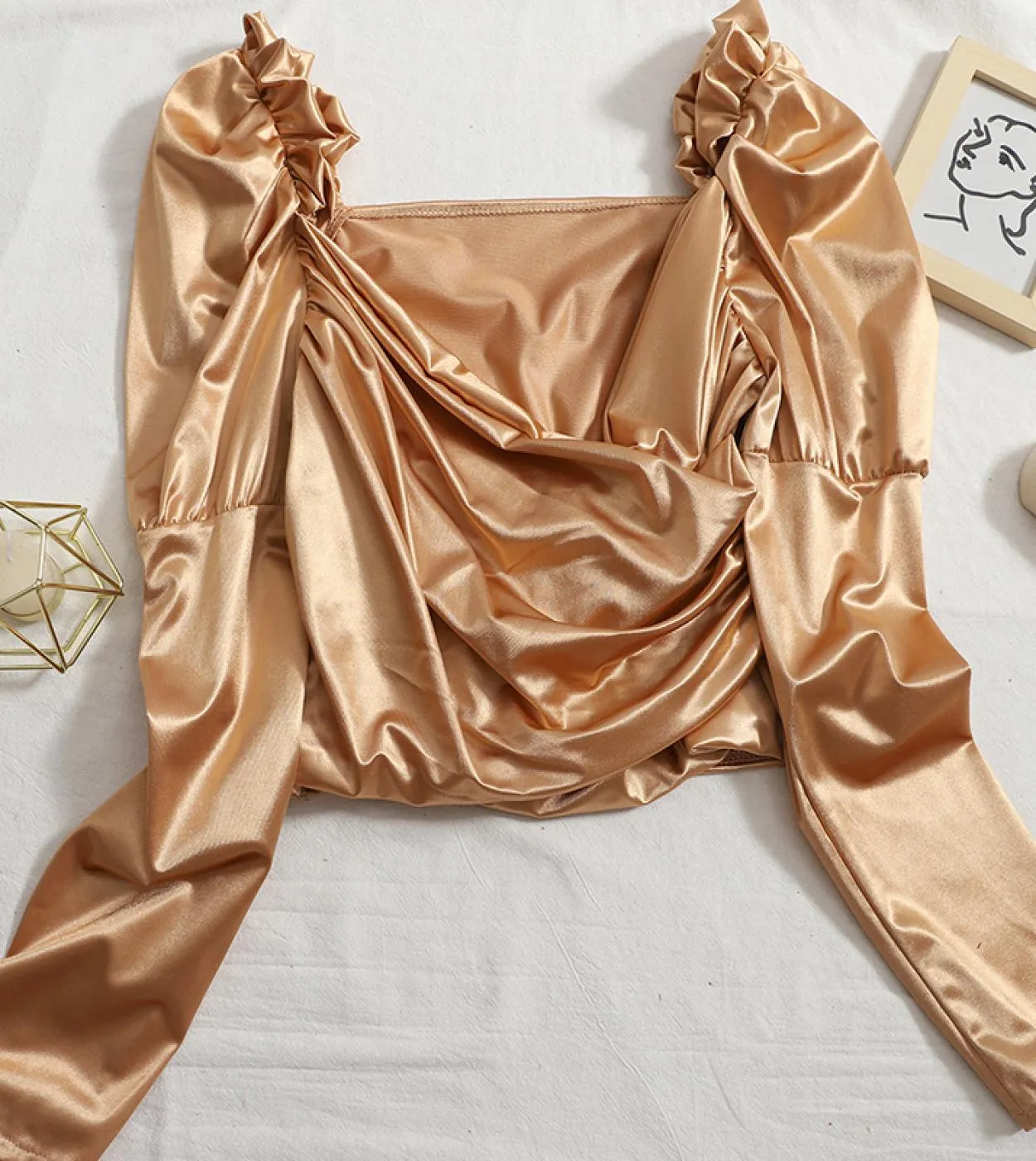 Camicetta di raso di moda Donna Camicetta irregolare a pieghe incrociate Pieghe Casual Mujer Camicetta di stile dolce bellezza p