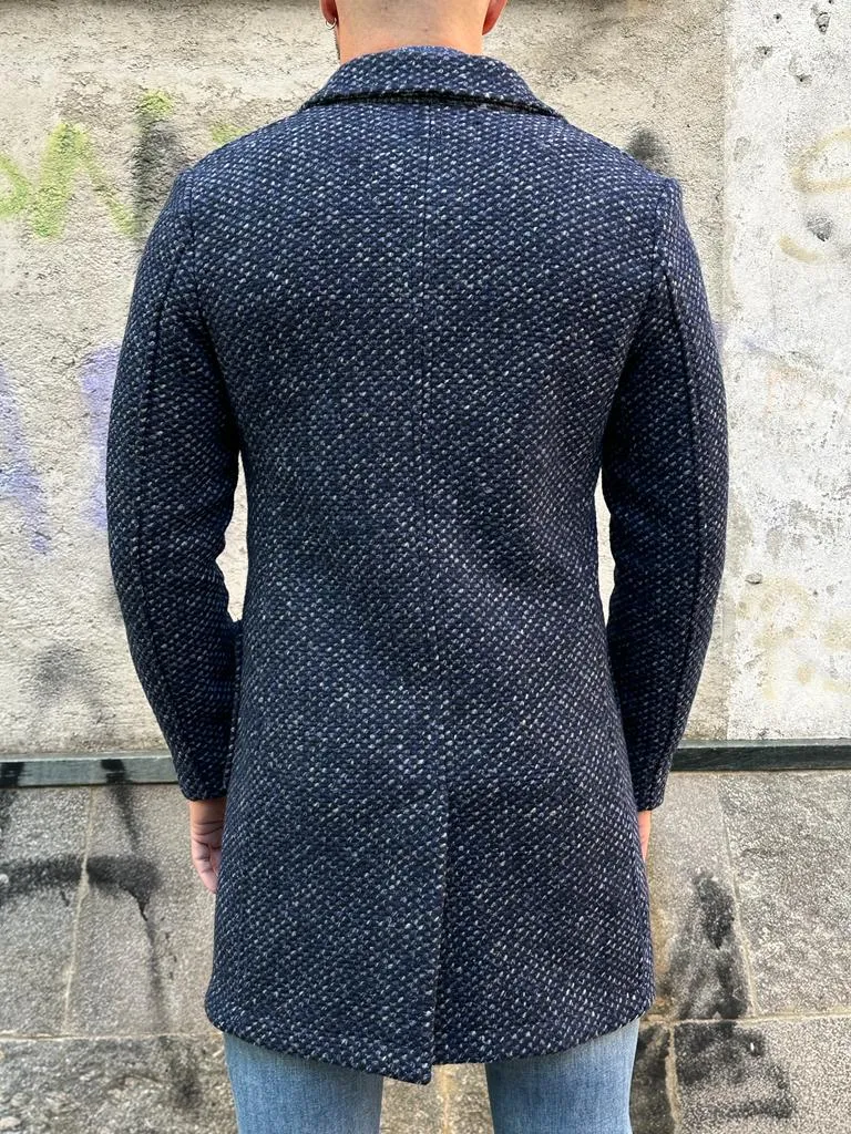 Cappotto V2 Sartoriale monopetto con trama bicolor su base Bianco/Blu con ampie tasche frontali e pochette in dotazione **esauri
