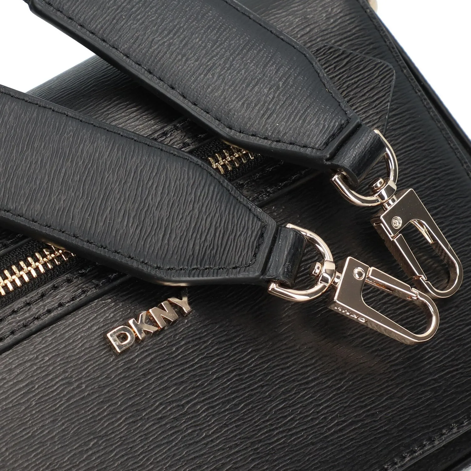 DKNY Bryant Ave Borsa a tracolla Pelle 22 cm