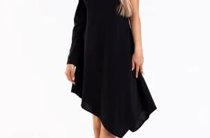 ELEGANTE MINI ABITO CON SCOLLO ASIMMETRICO LAVITA, NERO
