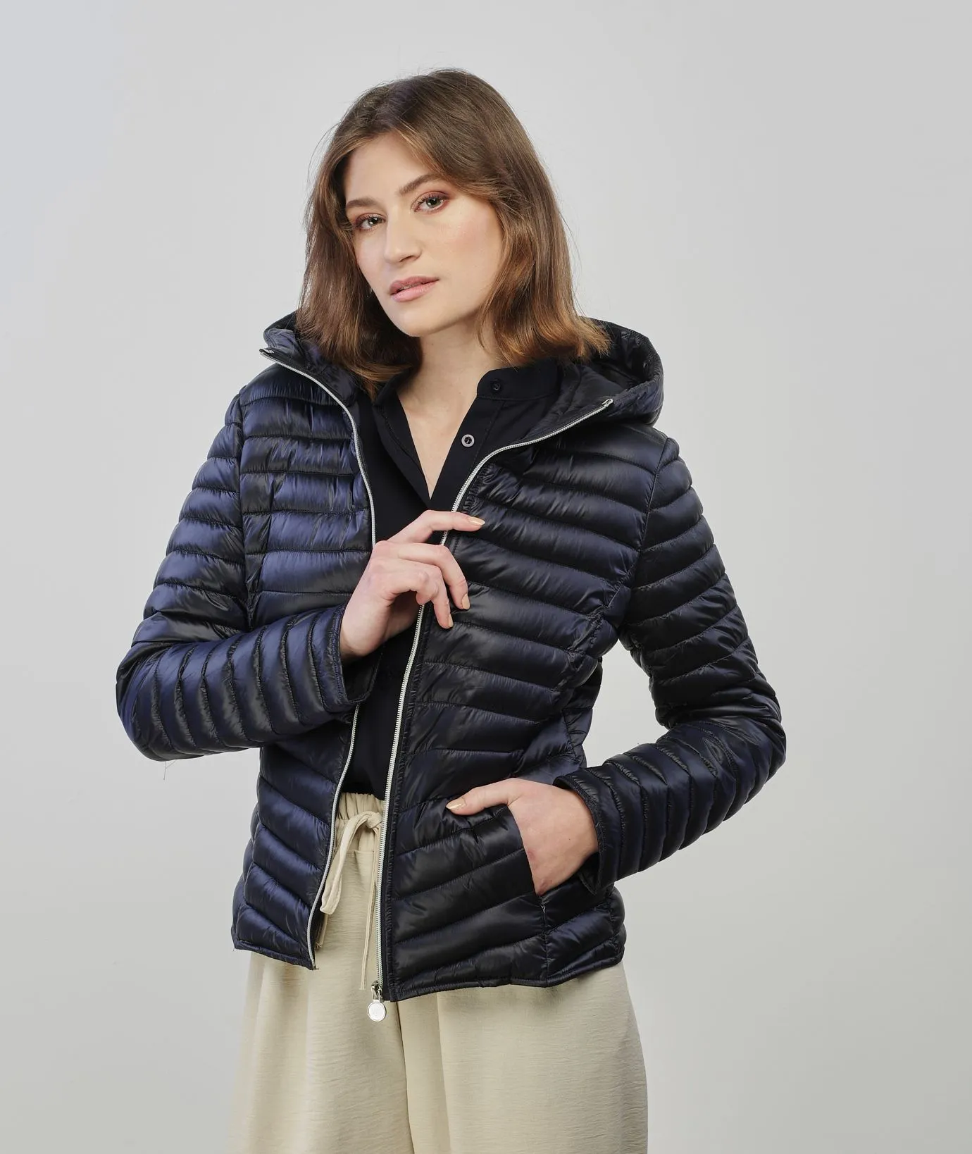 Giacca blu con cappuccio