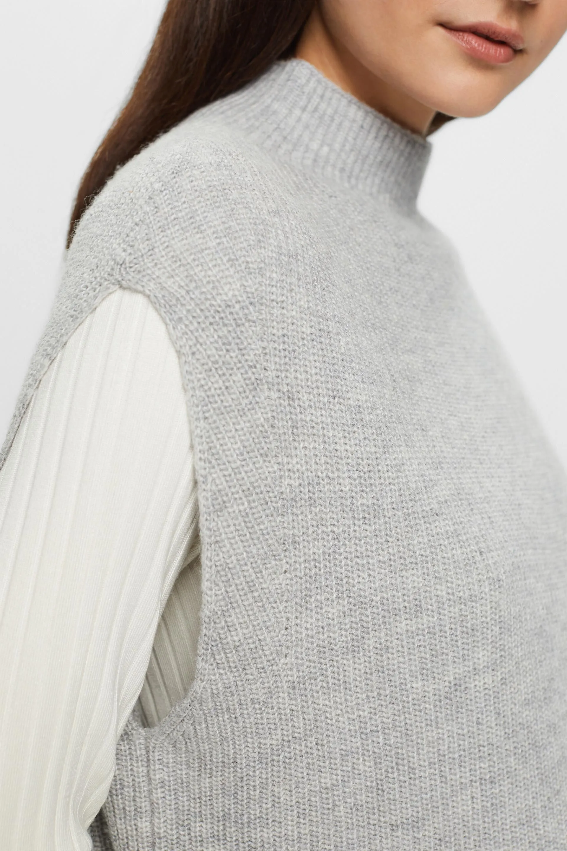 Gilet in maglia a coste in misto lana