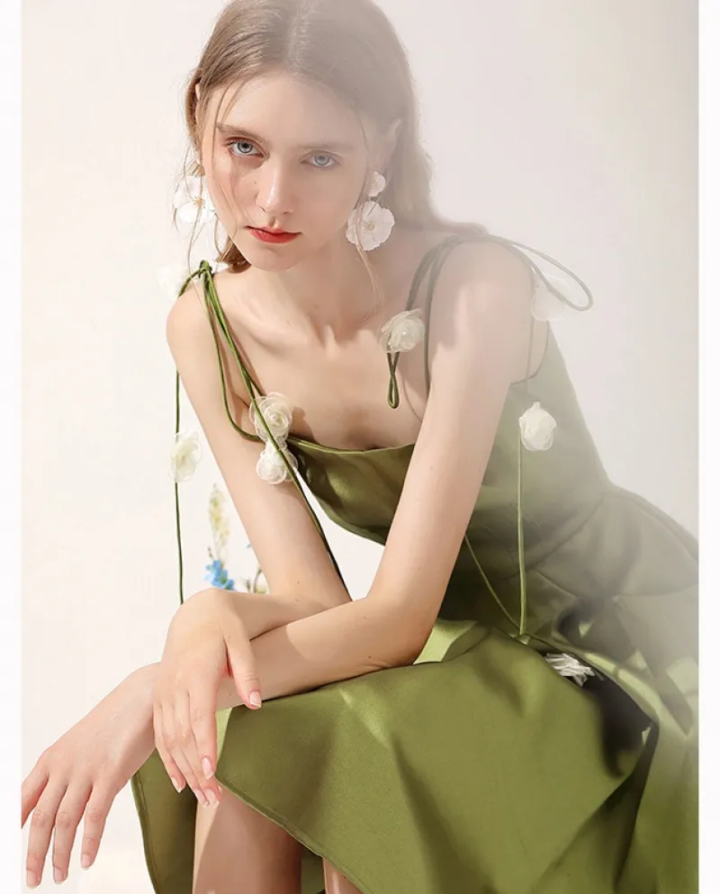 Gonna con reggicalze Abito verde oliva con taschino in vita in pizzo camelia con design a nicchia estiva
