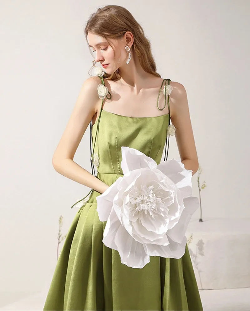 Gonna con reggicalze Abito verde oliva con taschino in vita in pizzo camelia con design a nicchia estiva