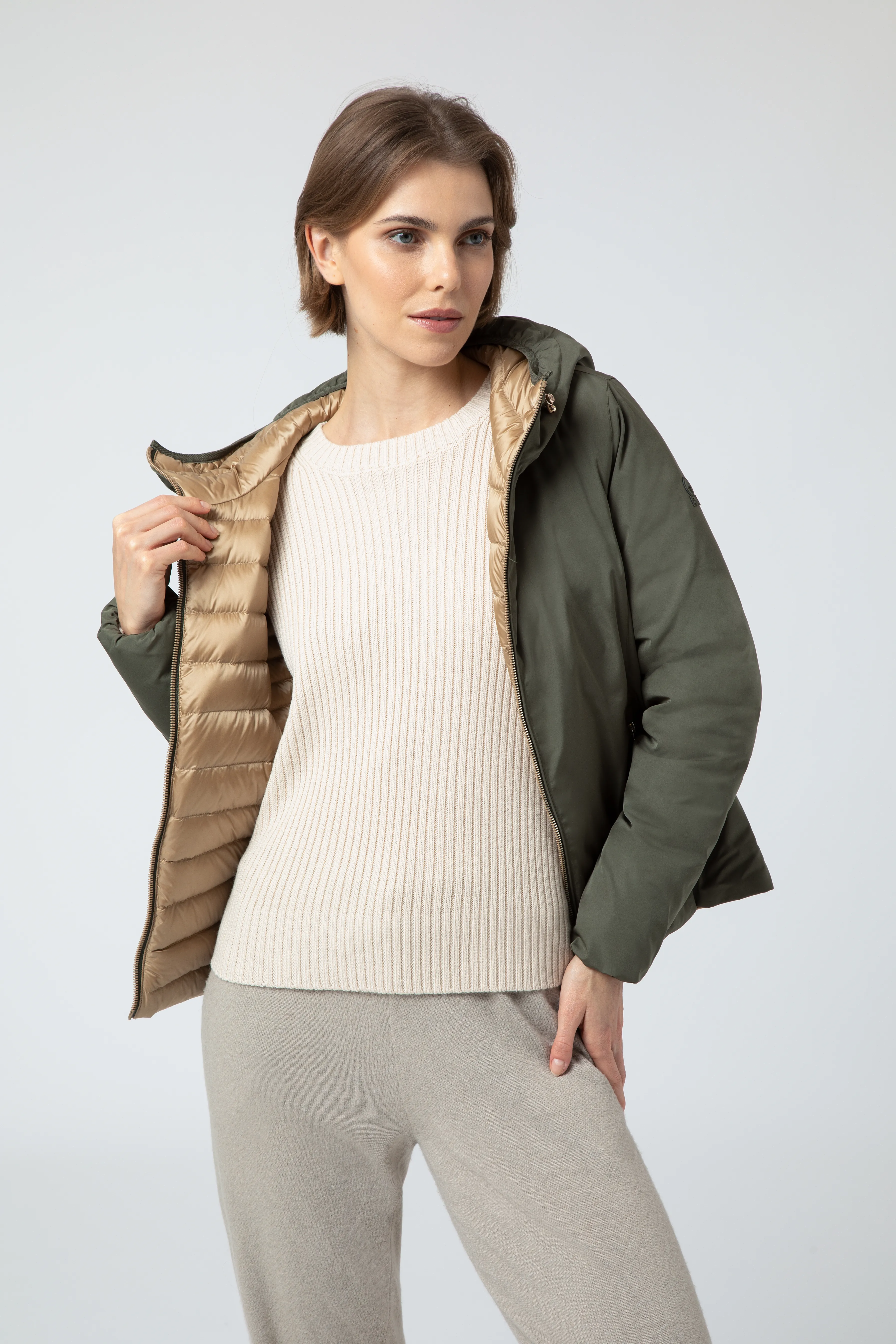 LINDA – Reversible short green down jacket