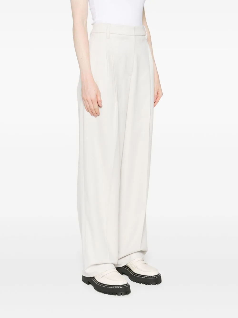 Pantaloni dritti con pieghe
