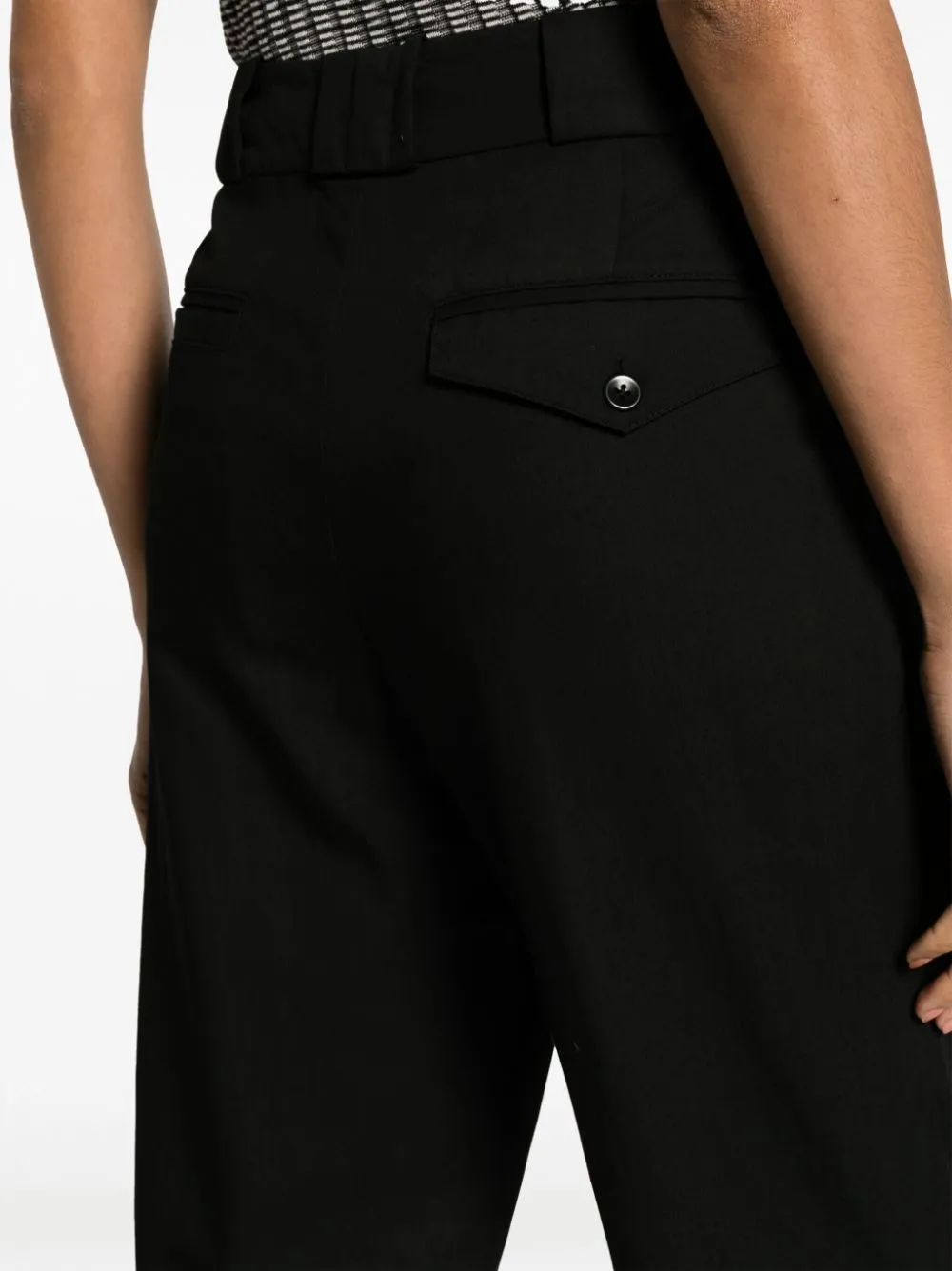 Pantaloni sartoriali con pieghe in nero - donna