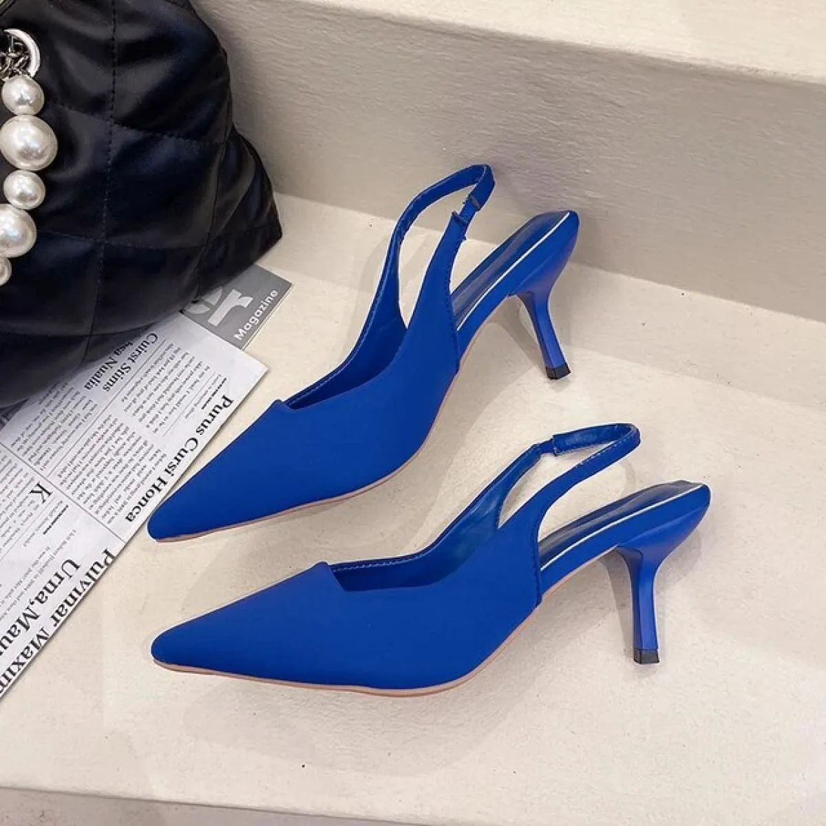 Pantofole con tacco alto da donna eleganti alla moda Pantofole con cinturino alla moda Scarpe da sposa con diapositive di lusso
