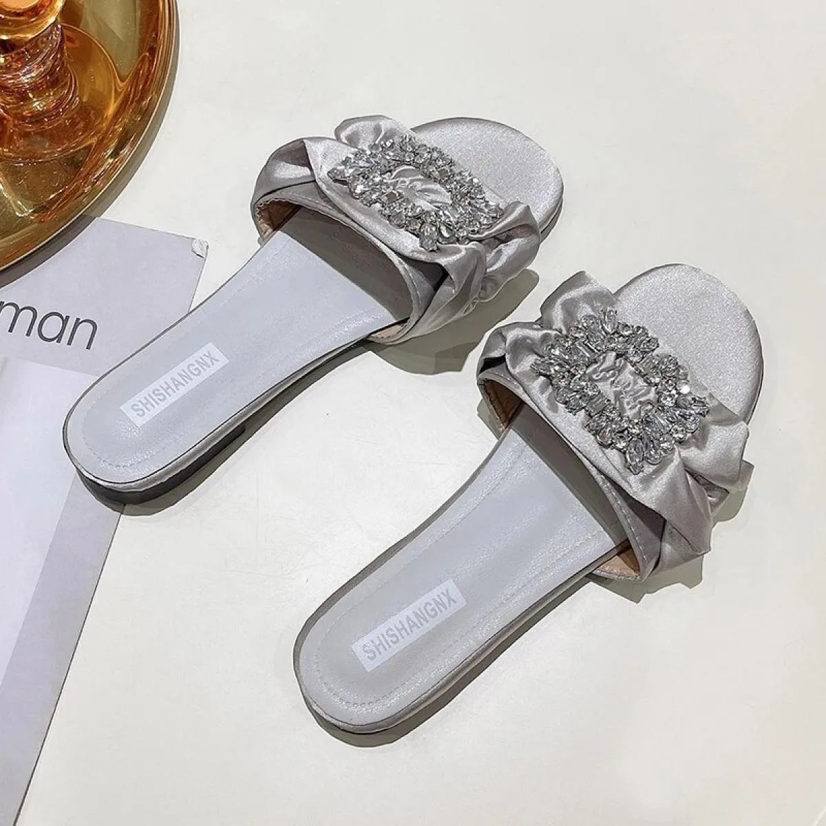 Pantofole da donna Estate Strass Sandali piatti eleganti antirughe Moda femminile Scarpe da spiaggia all'aperto Scivoli Chanclas