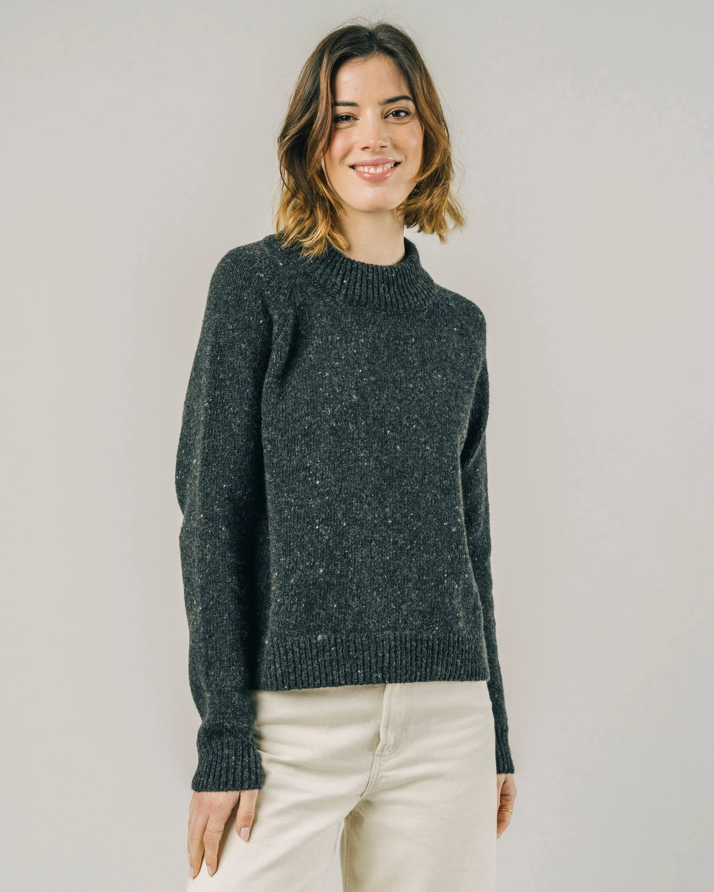 PERKINS CROPPED SWEATER - BLACK