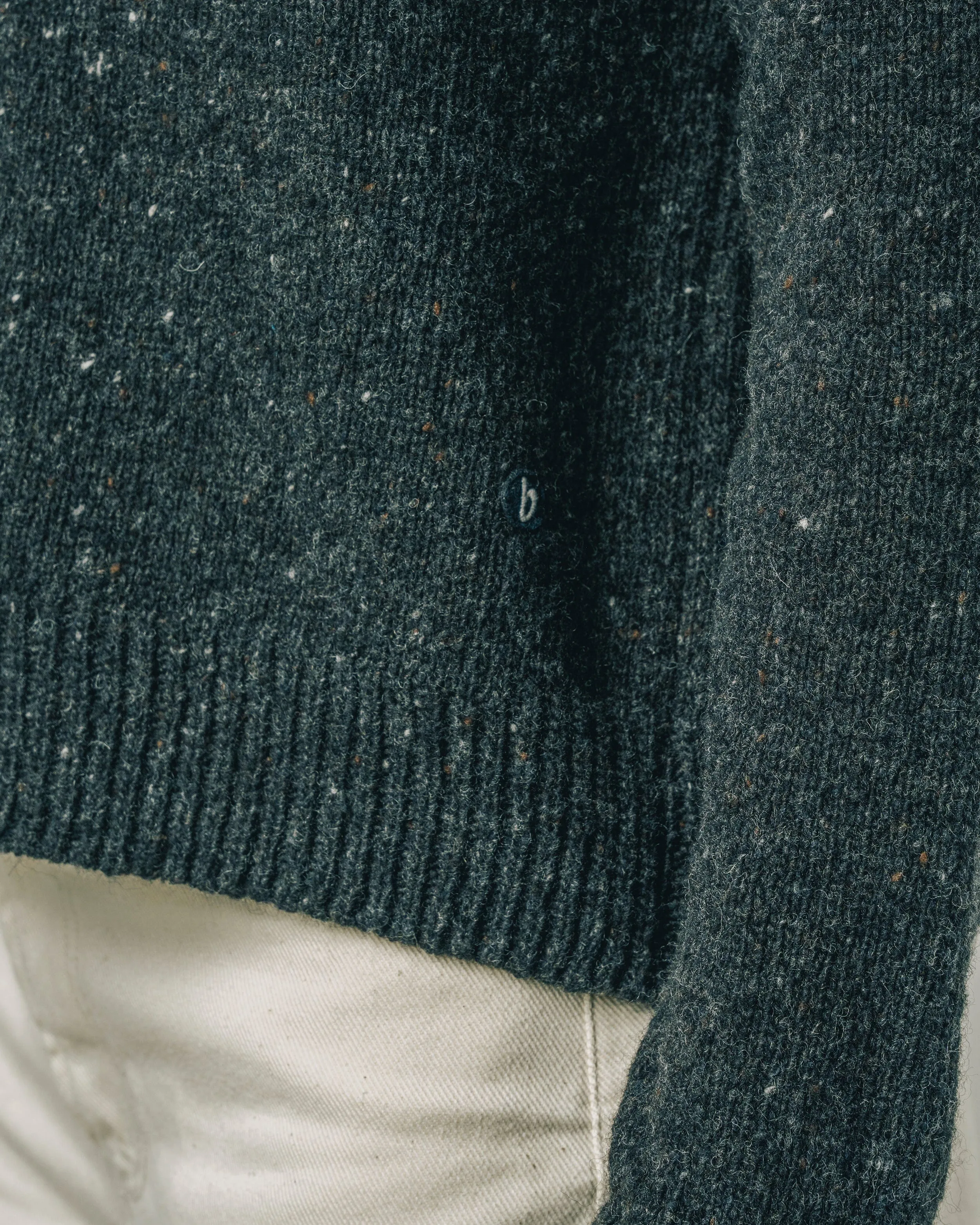 PERKINS CROPPED SWEATER - BLACK