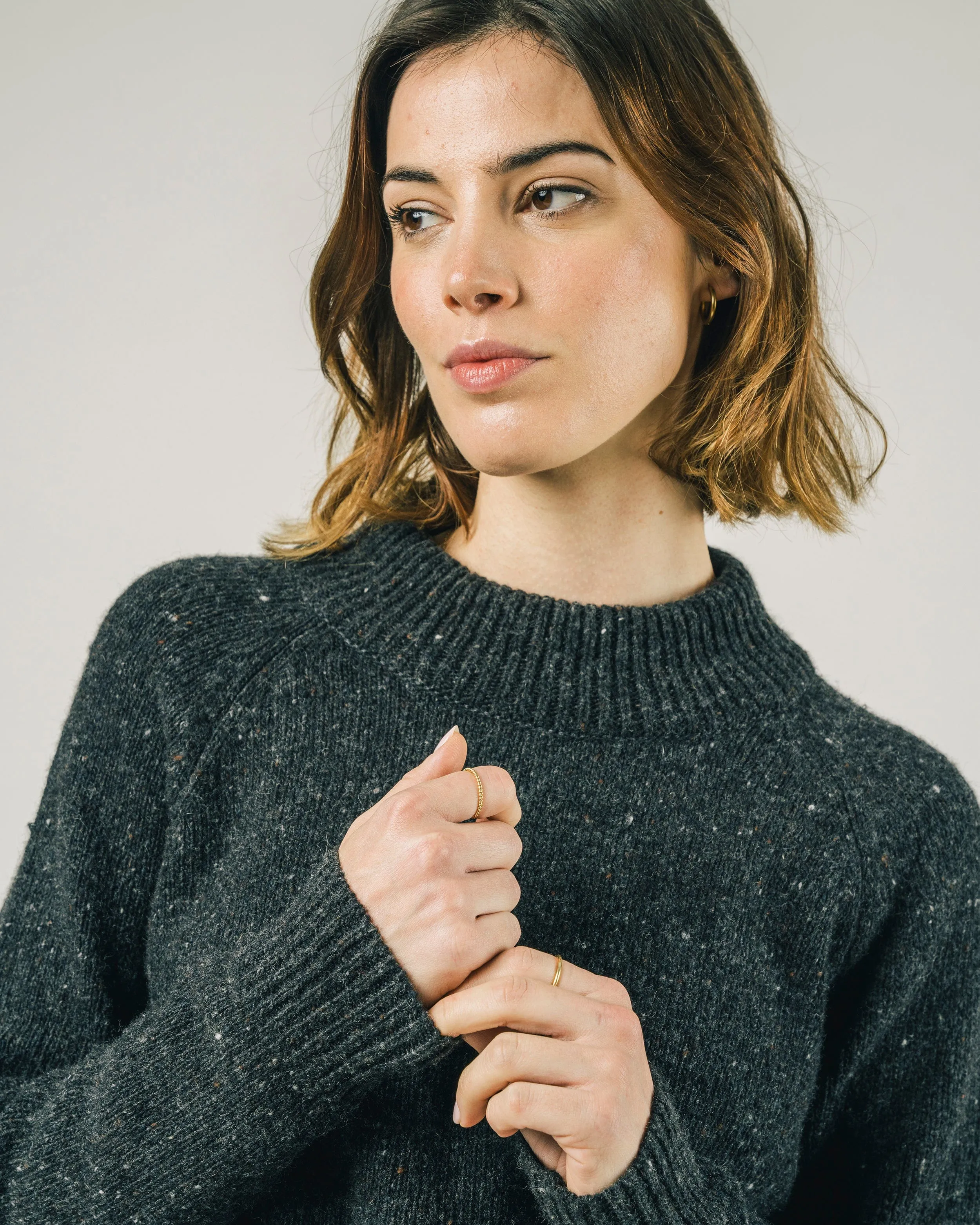 PERKINS CROPPED SWEATER - BLACK