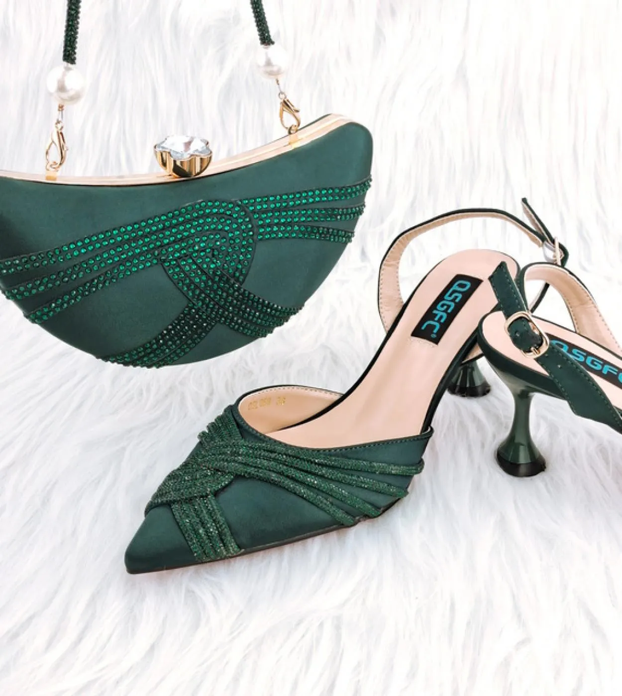 Qsgfc New Green Flash Diamond Decoration Eleganti e intellettuali Squisite scarpe da donna per banchetti e borsa
