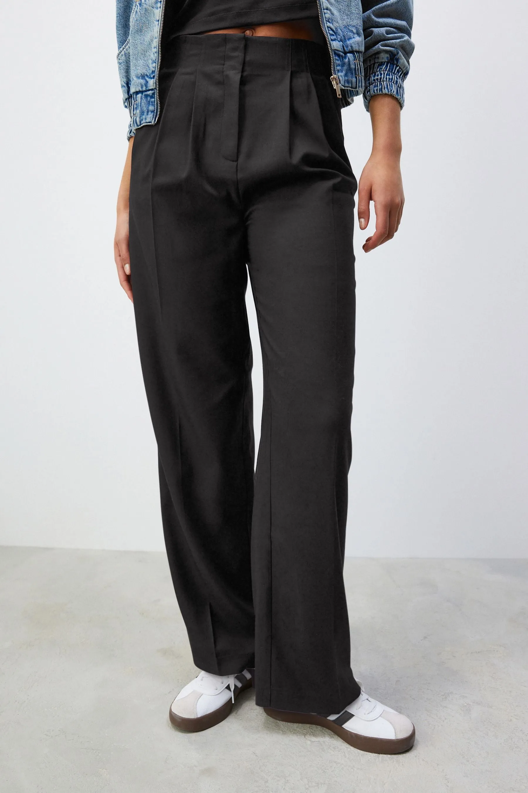 Sartoriale - Pantaloni dritta con pieghe sul davanti