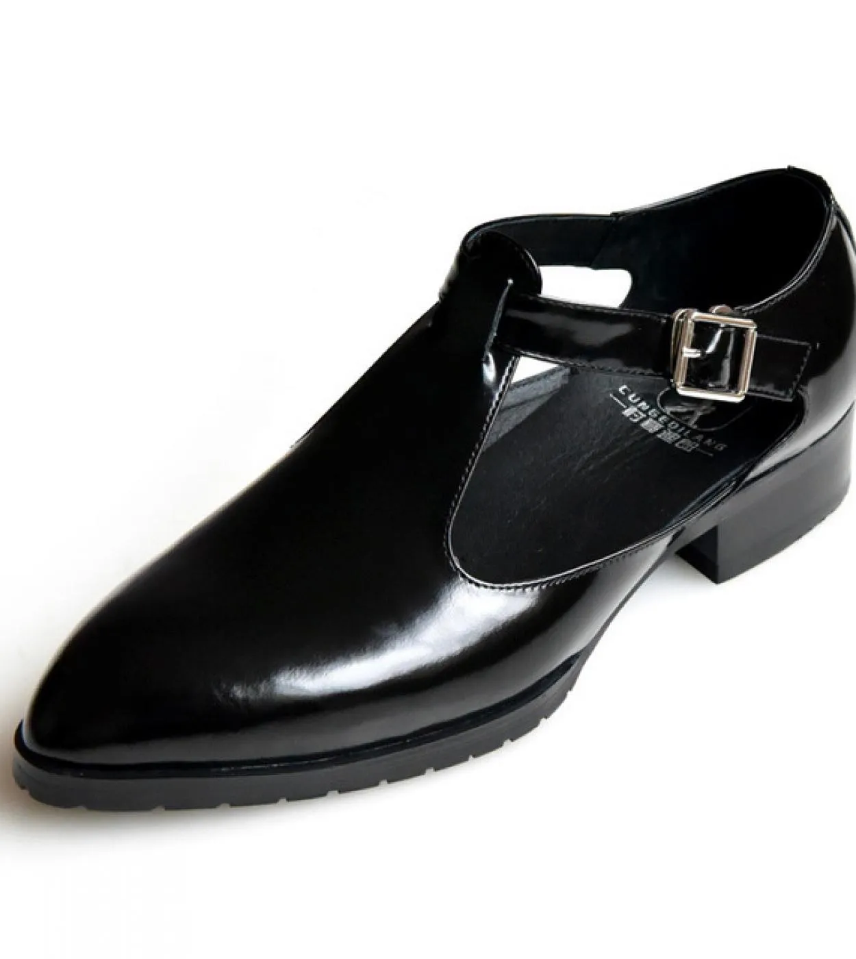 Scarpe eleganti da uomo estive di lusso in vera pelle 2023 Designer Fashion New Hollow Outdoor Business Sandali sociali Scarpe F