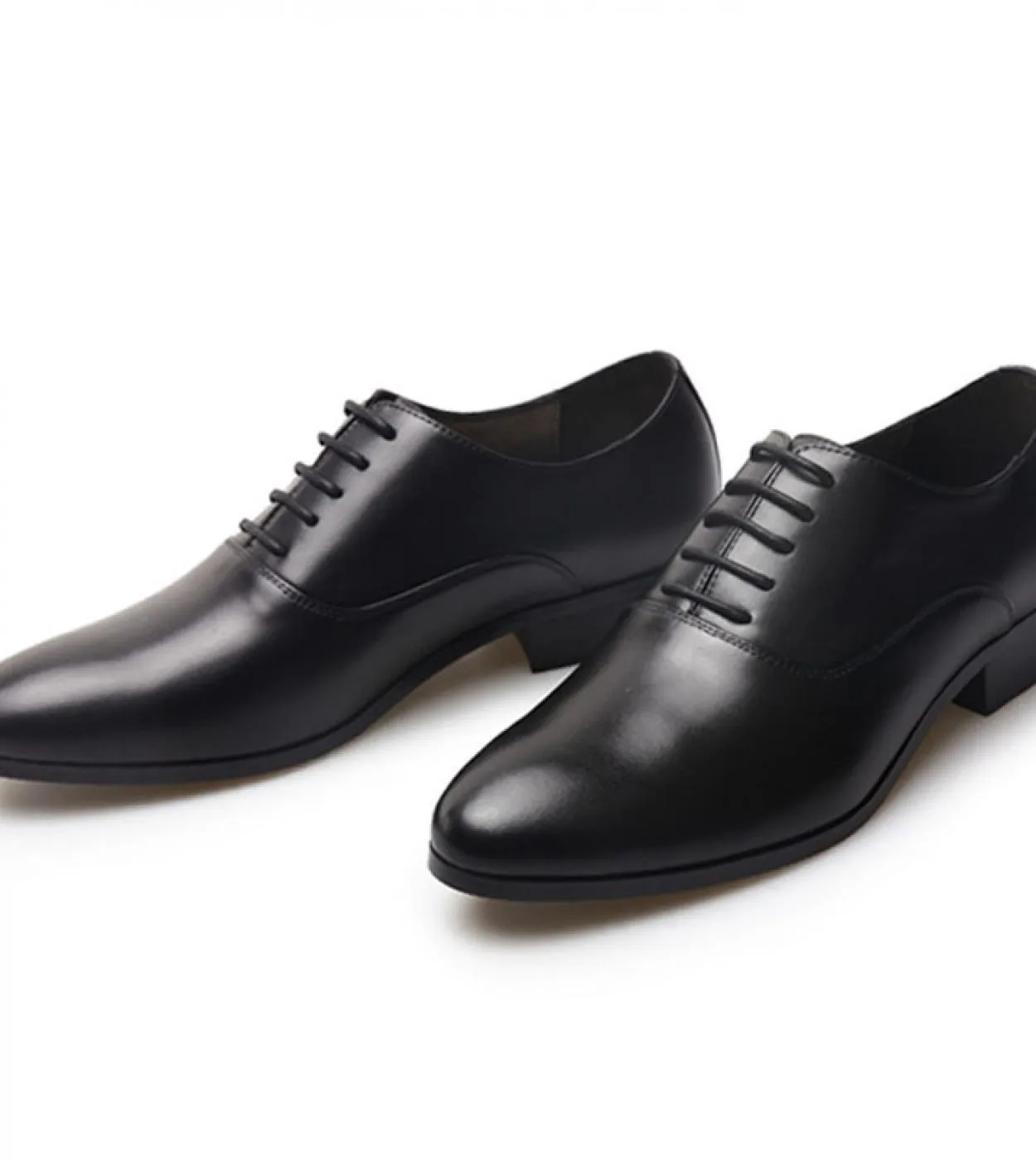Scarpe eleganti da uomo italiane 2023 New Style Luxury Genuine Leather 3 Cm Heels Wedding Business Shoes For Male Handmade Socia