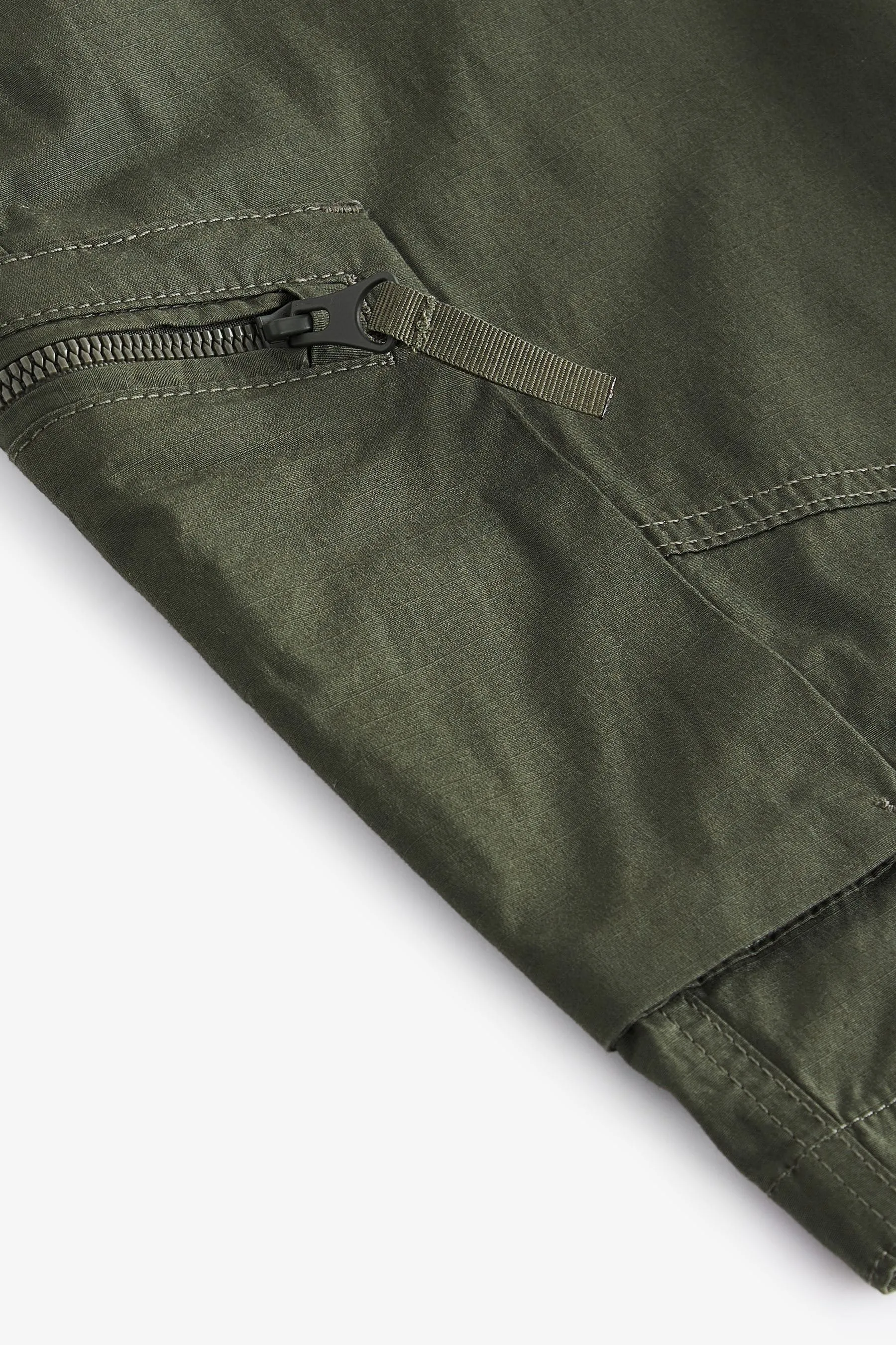 Shorts cargo multitasche elasticizzati leggeri