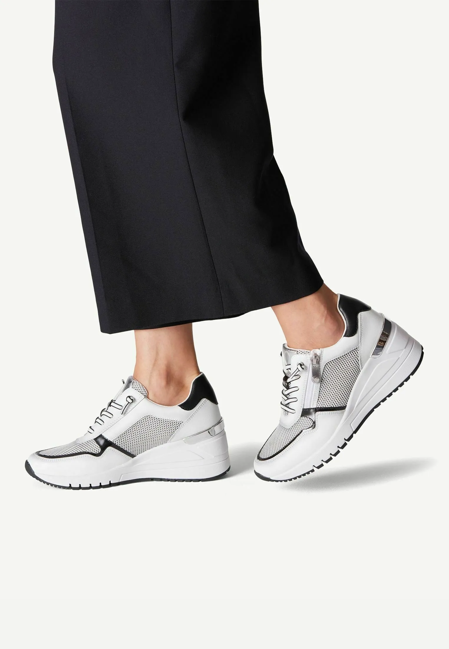 Sneakers alte