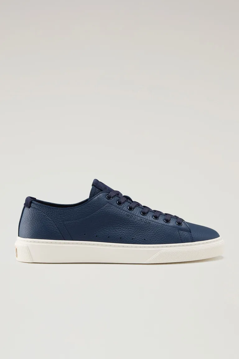 Sneakers Cloud Court in pelle bottalata                                                                                         