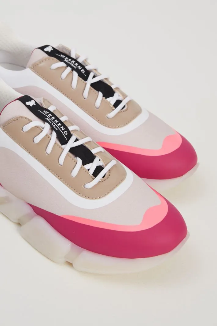 Sneakers con dettagli fluo