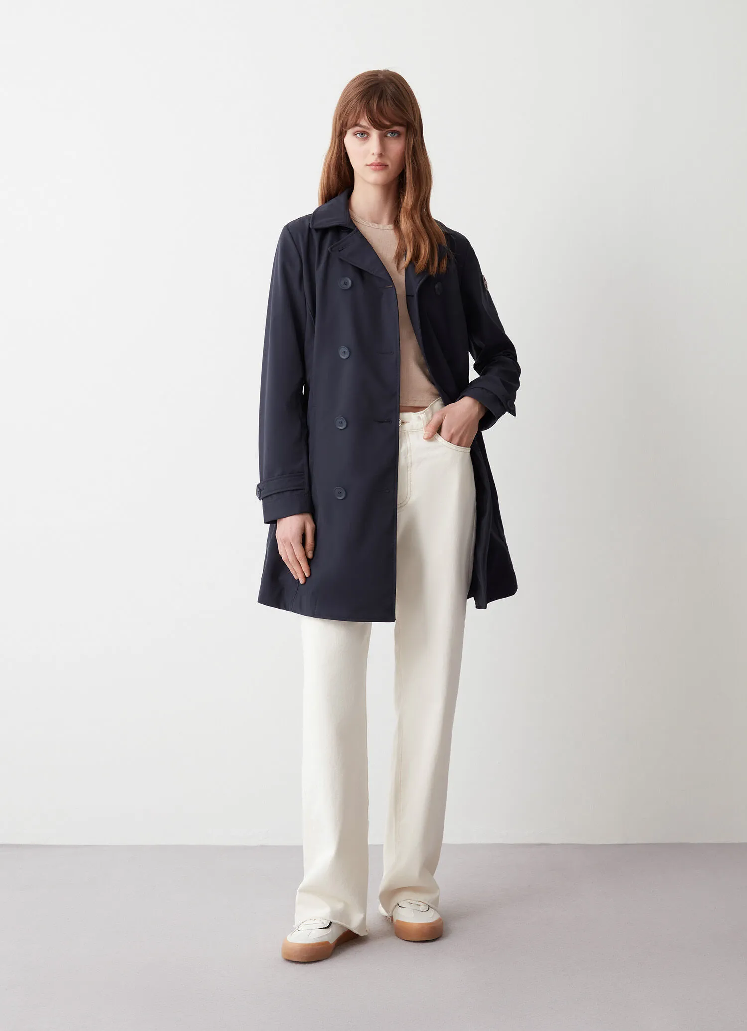 Softshell trench coat with belted waist