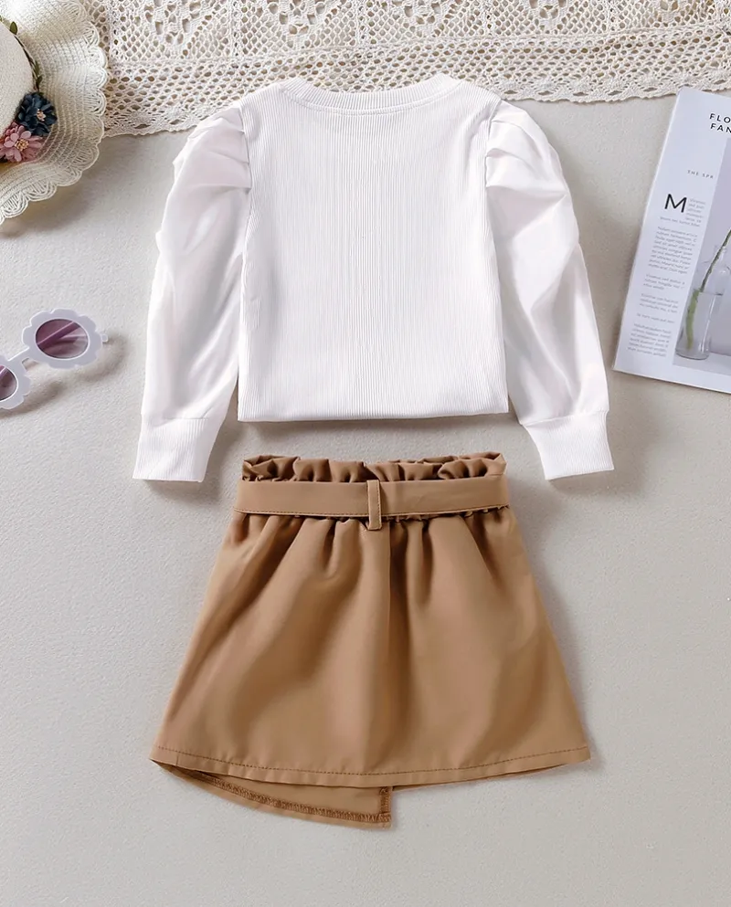 T-shirt con scollo tondo in tinta unita per ragazze e set di due pezzi con gonna a fiocco