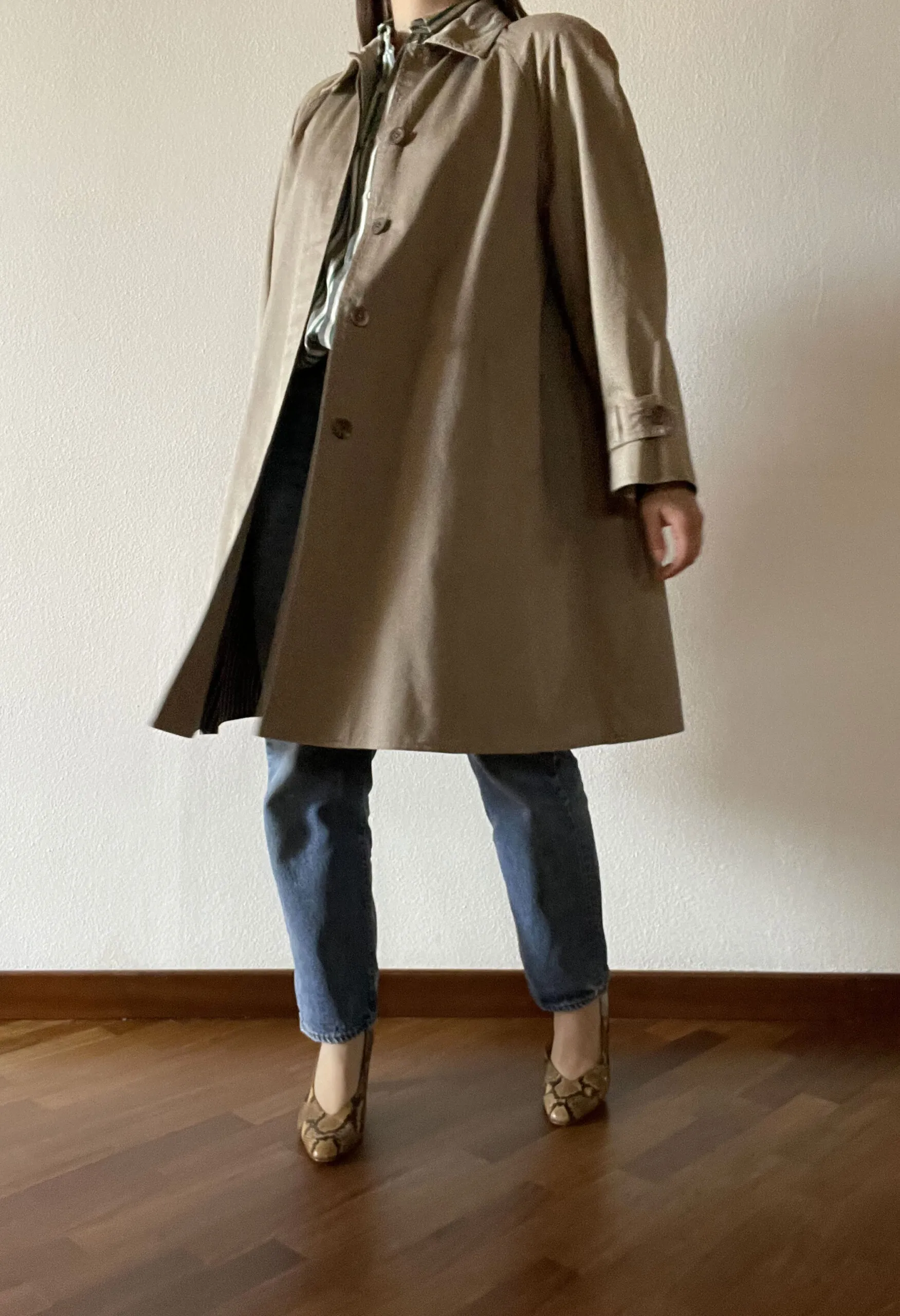 Trench svasato beige second hand Persona by MaxMara