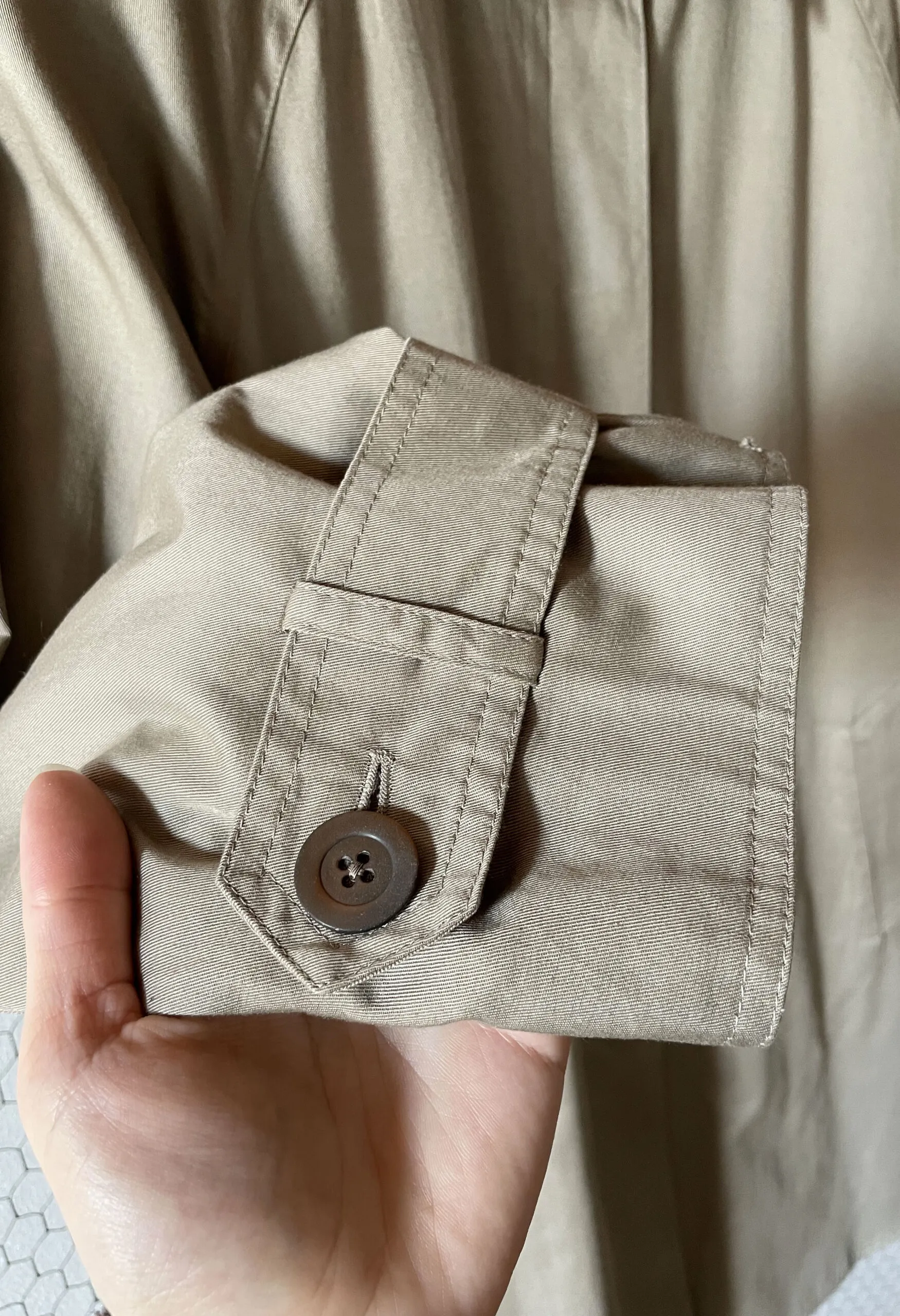 Trench svasato beige second hand Persona by MaxMara