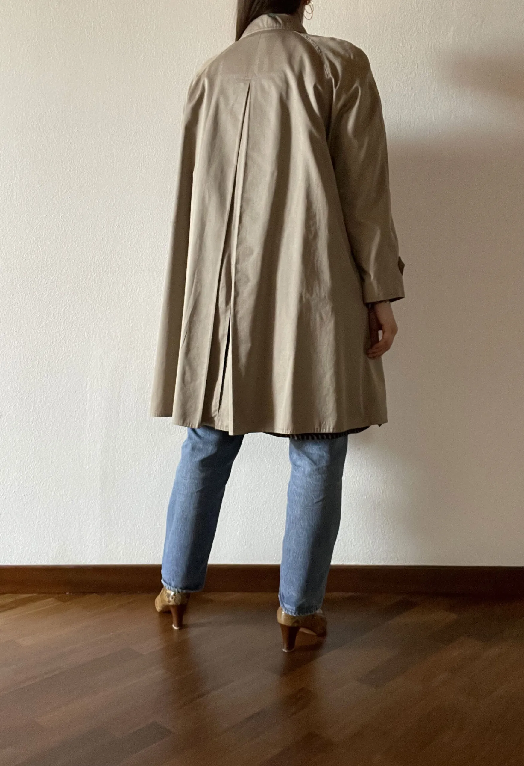 Trench svasato beige second hand Persona by MaxMara