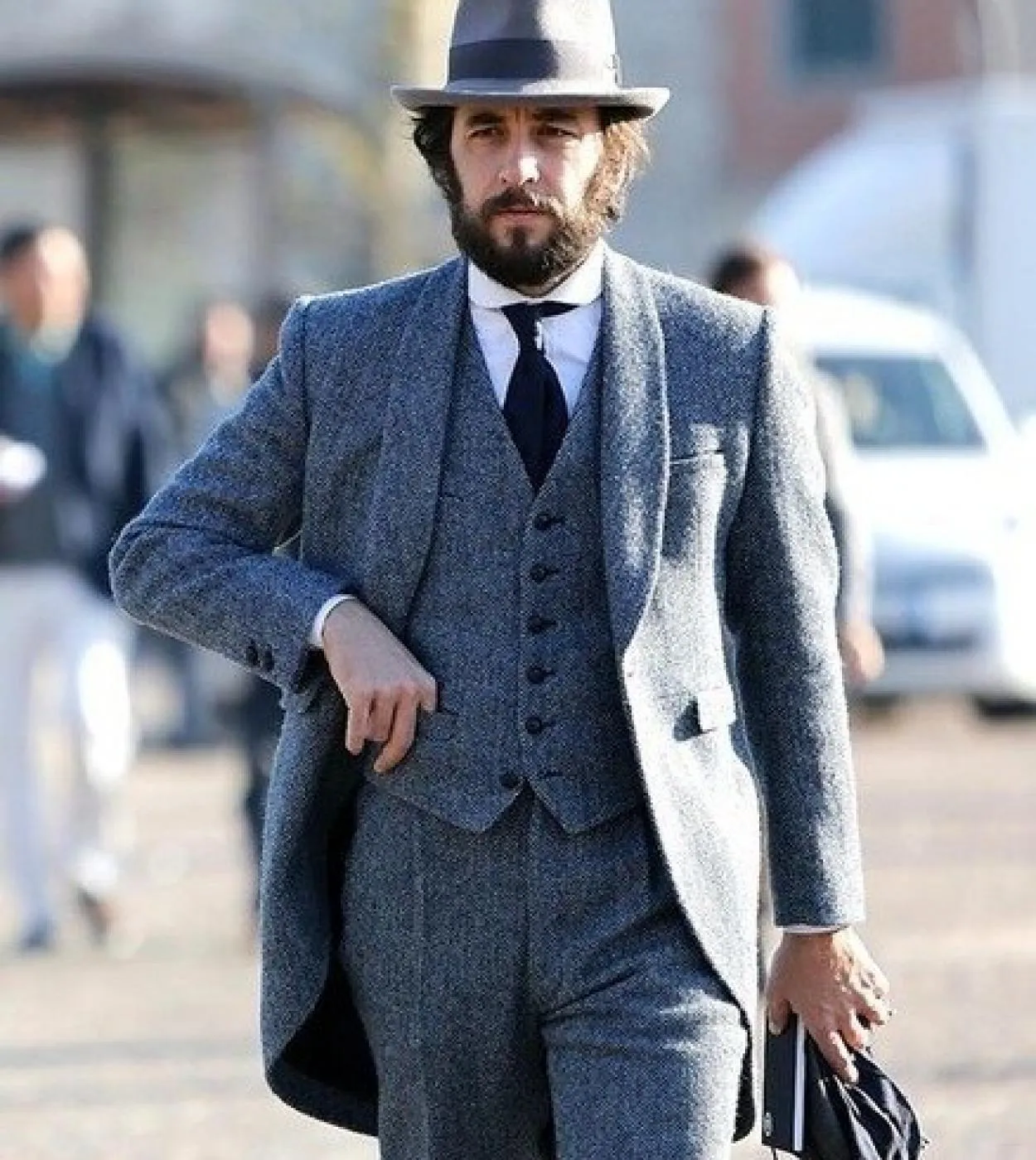 Ultimi Disegni del Cappotto della Mutanda Abito di Tweed Grigio Uomo Formale Magro Lungo Inverno Blazer Prom Giacca Delicata Sti